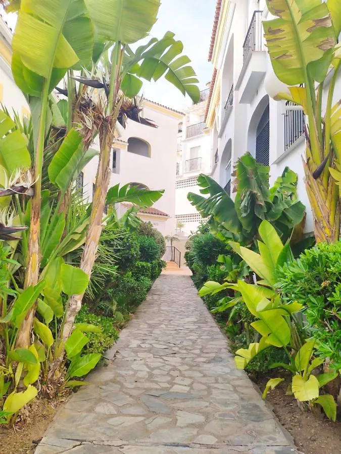 Bonito Piso A 300M De La Playa Nerja Apartment