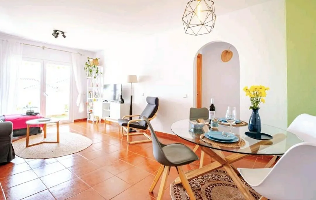 Bonito Piso A 300M De La Playa Nerja Apartment